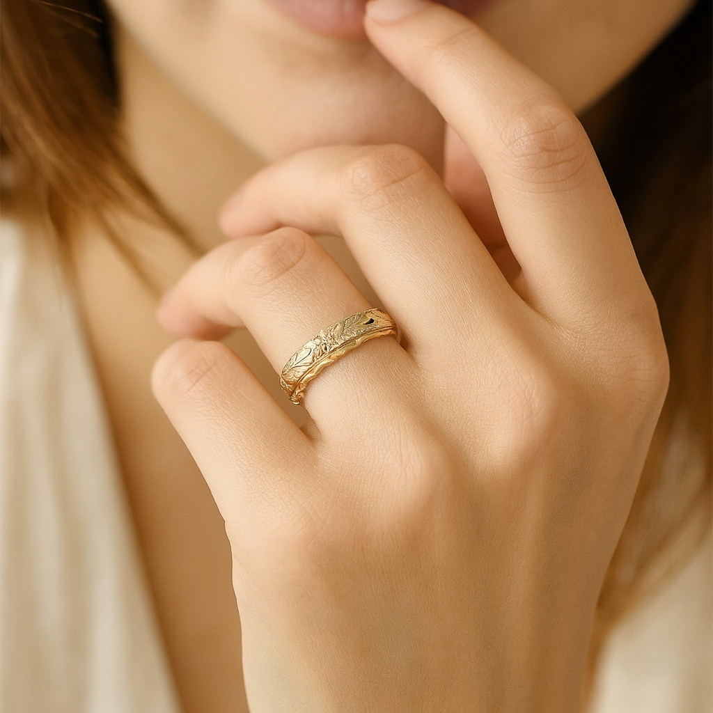 Inel Guldblomst inspirat de antichitate