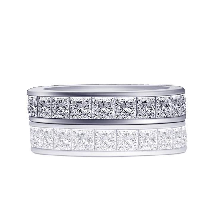 Maren – Inel din argint cu diamant și bandă subțire.