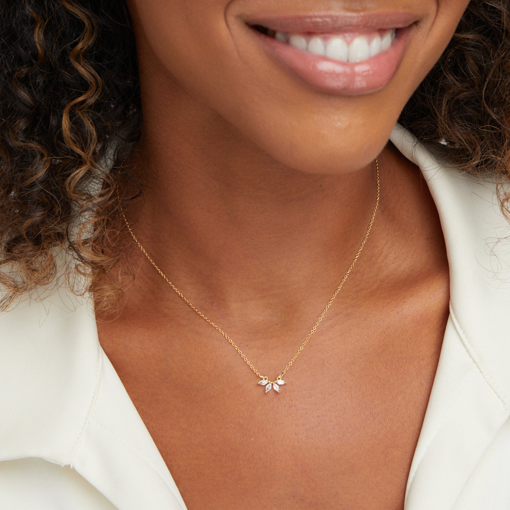 Stefanie – Colier dublu cu medalion.