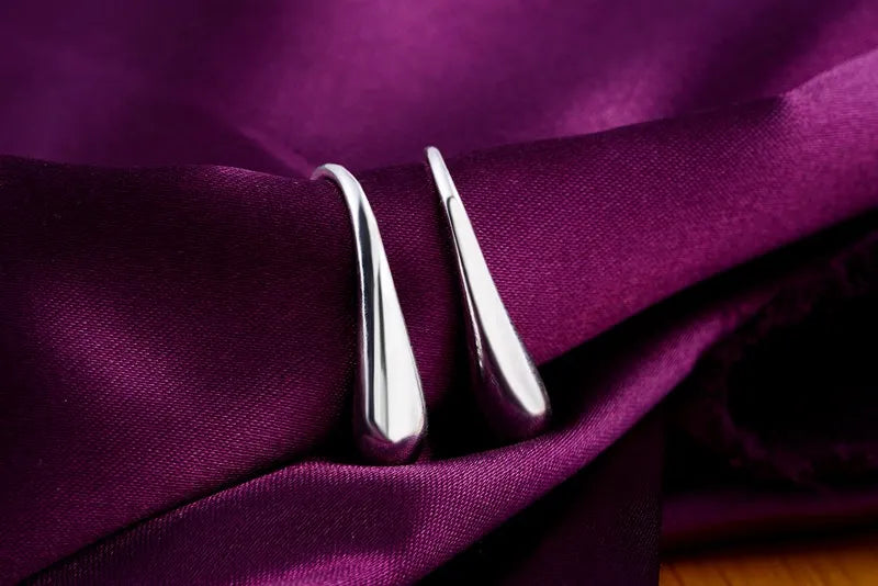 Cercei în formă de picături de apă din argint sterling