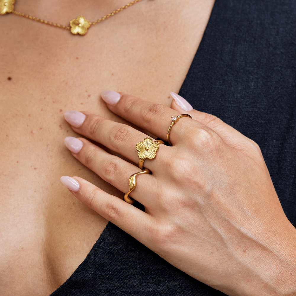 Inel de aur cu trifoi